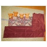 4 ROD HOLDERS, TABLE RUNNER AND CLOTH