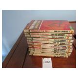 TARZAN PAPER BACK GROUP 1,