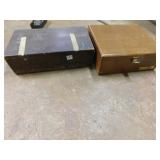 2 WOODEN SMALL CHESTS