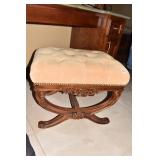 TUFTED TOP WOOD BASE VANITY 20" H X 25" X 18.5" D