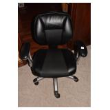 LEATHER OFFICE CHAIR