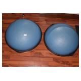 BALANCE BALLS 28" ROUND 2 TO GO
