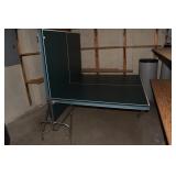 FOLDING PING PONG TABLE - 96" FOLDS