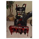 CRAFTSMAN EZ STEER 28" ELECTRIC START W/ LIGHT