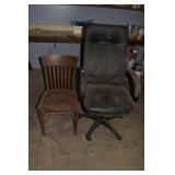 SWIVEL OFFICE CHAIR AND OAK CHAIR