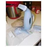 STEAMER, POT HOLDERS