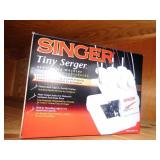 SINGER SERGER