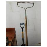 SHOVEL, GRAVEL RAKE