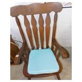 WOOD ARM CHAIR
