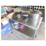 STAINLESS STEEL ROLLING TABLE W/ LOWER SHELF LIKE
