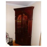 PA HOUSE CORNER 81" H X 43" W x 21" D DOME TOP
