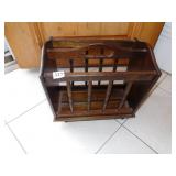 SOLID WOOD MAGAZINE HOLDER PINE