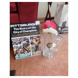 PITTSBURGH STEELERS BOOK AND GIANT GLASS MUG