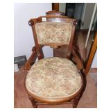 VINTAGE ANTIQUE CHAIR WITH TAPESTRY UPHOLSTERY