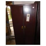 METAL CABINET APPROX. 5