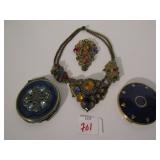 VINTAGE RHINESTONE NECKLACE VINTAGE COMPACT AND