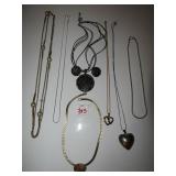 GROUP OF COSTUME JEWELRY NECKLACES, NECKLACE AND