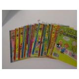 GROUP OF SEVENTEEN RICHIE RICH AND CASPER COMIC