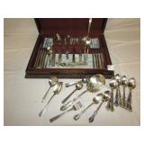 FLATWARE COMMUNITY PLATE WITH BOX SERVICE FOR 8