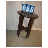 ROUND MISSION OAK TABLE 24" H X 17.5"