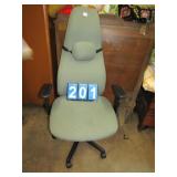 HIGH BACK 5 WHEEL OFFICE CHAIR W/ NECK SUPPORT