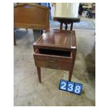 MAHOGANY SIDE TABLE W/ LEATHER TOP - FAIR