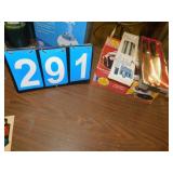 KNIVES QUIKUT, BUNDT PAN, 12" MAGNETIC KNIFE