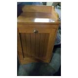 WOOD PULL FRONT BIN