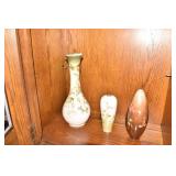 HAND PAINTED LIMOGE DAISEY VASE ROUGH ON TOP