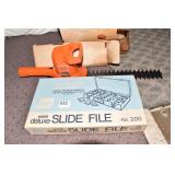 SLIDE FILE METAL IN BOX & B/D ELECTRIC HEDGE