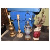 4 LAMPS PORCELAIN LAMPS, METAL LAMPS