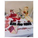 BUNNIES, BUGS AND KISSES, TIN ALWAYS STAKE