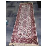 AREA RUG MACHINE MADE RUNNER- 2.8" X 8