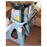 PRO-LIFT 3 TON/6000 LB. JACK STANDS