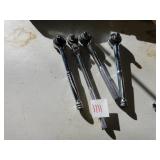 4 CRAFTSMAN RATCHETS ONE WITH SWIVEL HEAD