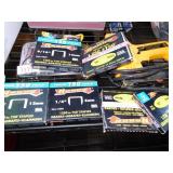 STAPLER ELEC. AND MANUAL FULL BOXES OF STAPLES