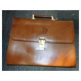 LEATHER BRIEF CASE VINTAGE LIKE NEW CONDITION W/
