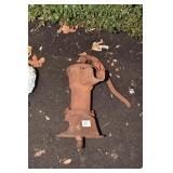 CAST IRON WELL PUMP