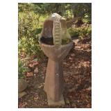 SUPERBOWL BIRD BATH CONCRETE 4FT
