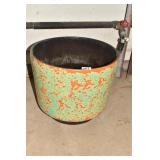 GLAZED PLANTER TWO TONE 12" H X 15" ROUND