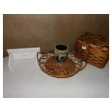 ANTIQUE PICNIC BASKET, DOUBLE HANDLE BASKET,