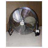 CONTENTINTAL 3 SPEED FAN 18" ROUND W/ STAND