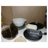 BAKEWARE, COOKIE PRESS, PIE PANS