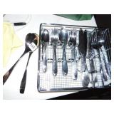 TOWLE STAINLESS W/ RACK SERVICE 12