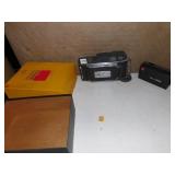 KODAK 900 ELECTRIC LAND CAMERA AND M2 INST. MOVIE
