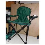 GREEN FOLDING CHAIR WITH CASE