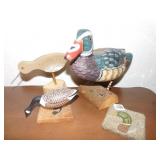 8.5" TALL WOODEN DUCK "MICHELLE VOGELSBERGER