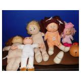 VINTAGE CABBAGE PATCH DOLLS AND OTHER DOLLS