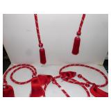 4 RED AND DIAMOND ROPE GARLANDS, 6