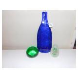 PAPER WEIGHTS, AND WINE BOTTLE GLASS DÉCOR
